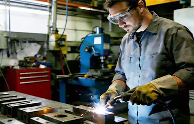 Laser Welder Buyer‘s Guide: Handheld, Desktop, or Robotic?